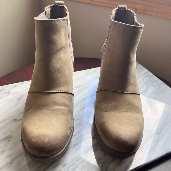 EUC Sorel Bootie Size 10 Women’s Joan of Arc Ash Brown - Picture 2 of 7